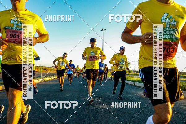 Buy your photos of the eventMEIA MARATONA DO CIOPAER VOANDO BAIXO on Fotop