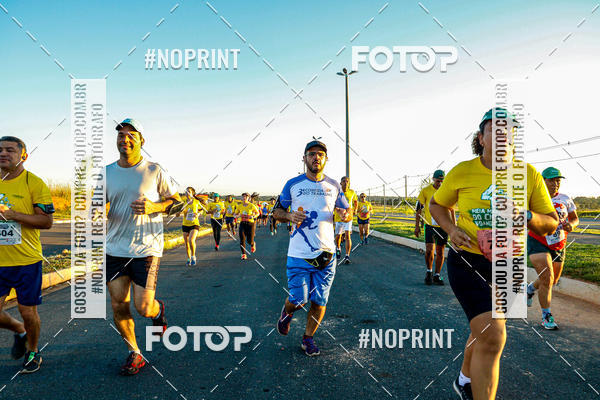 Buy your photos of the eventMEIA MARATONA DO CIOPAER VOANDO BAIXO on Fotop