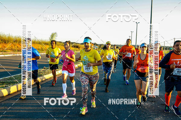 Buy your photos of the eventMEIA MARATONA DO CIOPAER VOANDO BAIXO on Fotop