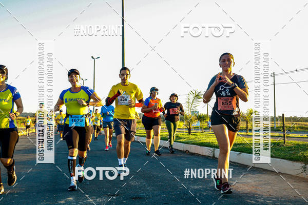 Buy your photos of the eventMEIA MARATONA DO CIOPAER VOANDO BAIXO on Fotop