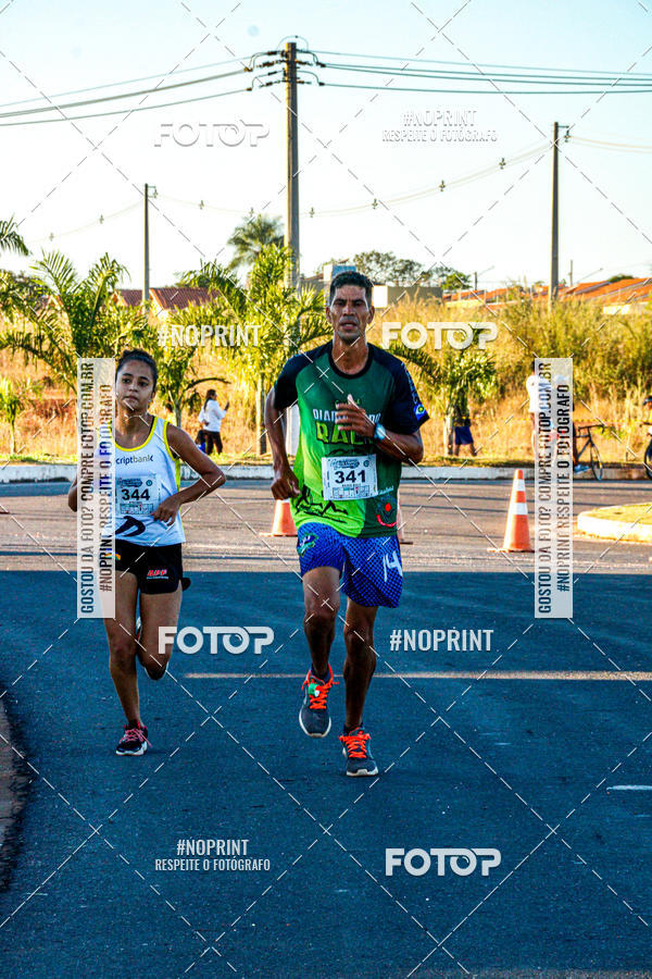 Buy your photos of the eventMEIA MARATONA DO CIOPAER VOANDO BAIXO on Fotop