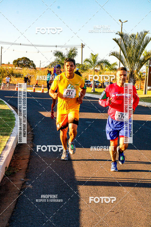 Buy your photos of the eventMEIA MARATONA DO CIOPAER VOANDO BAIXO on Fotop