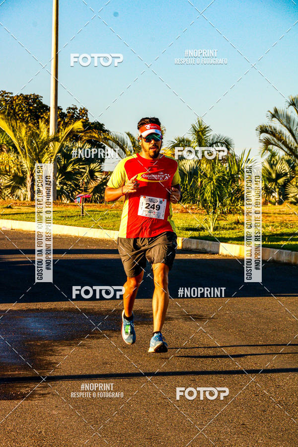 Buy your photos of the eventMEIA MARATONA DO CIOPAER VOANDO BAIXO on Fotop