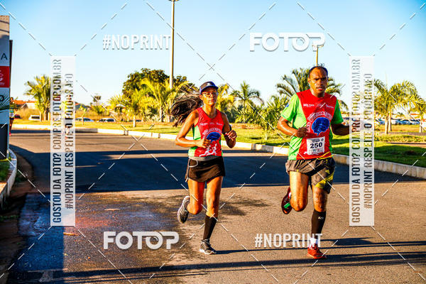 Buy your photos of the eventMEIA MARATONA DO CIOPAER VOANDO BAIXO on Fotop