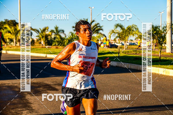 Buy your photos of the eventMEIA MARATONA DO CIOPAER VOANDO BAIXO on Fotop