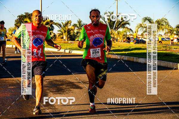 Buy your photos of the eventMEIA MARATONA DO CIOPAER VOANDO BAIXO on Fotop