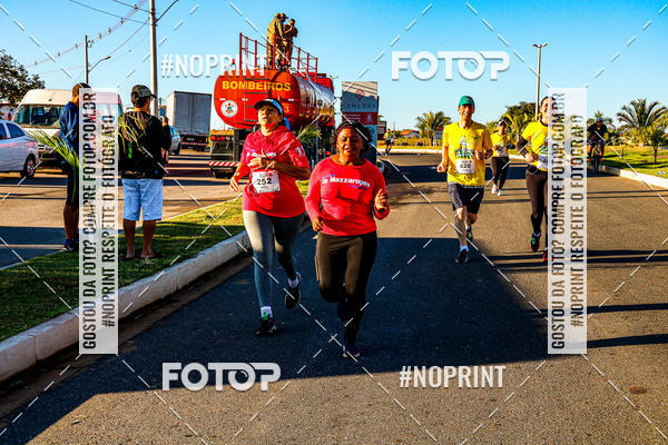 Buy your photos of the eventMEIA MARATONA DO CIOPAER VOANDO BAIXO on Fotop