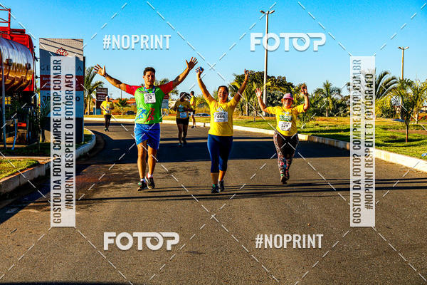 Buy your photos of the eventMEIA MARATONA DO CIOPAER VOANDO BAIXO on Fotop