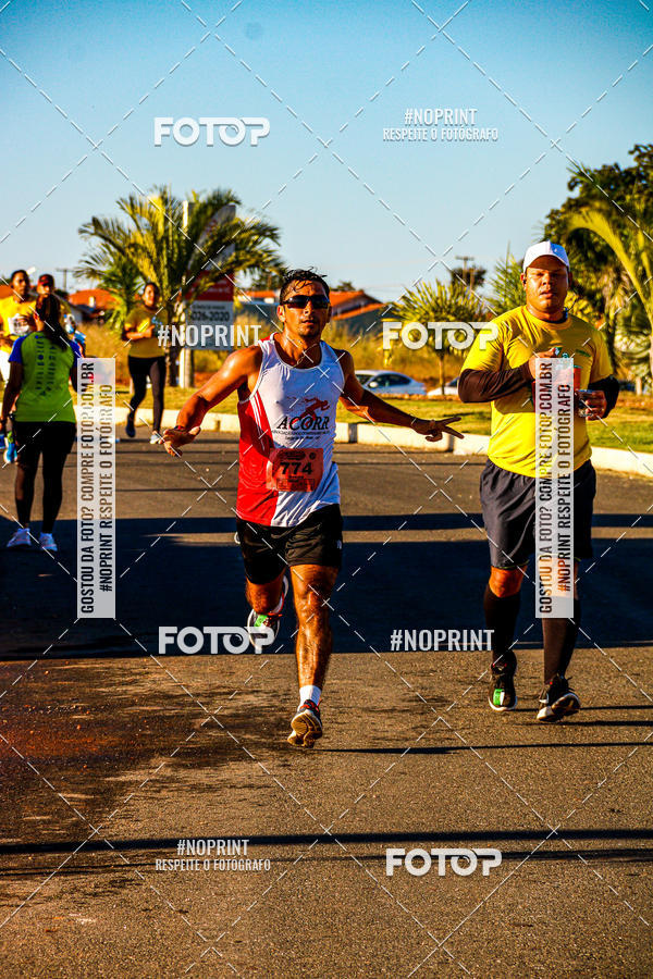 Buy your photos of the eventMEIA MARATONA DO CIOPAER VOANDO BAIXO on Fotop