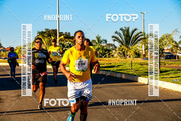 Buy your photos of the eventMEIA MARATONA DO CIOPAER VOANDO BAIXO on Fotop