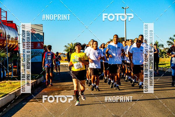 Buy your photos of the eventMEIA MARATONA DO CIOPAER VOANDO BAIXO on Fotop