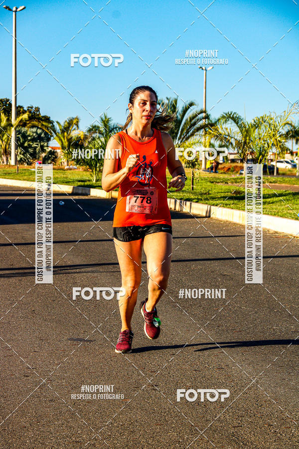 Buy your photos of the eventMEIA MARATONA DO CIOPAER VOANDO BAIXO on Fotop