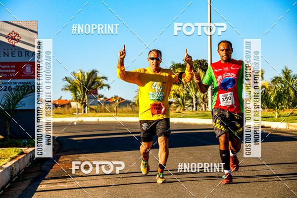 Buy your photos of the eventMEIA MARATONA DO CIOPAER VOANDO BAIXO on Fotop