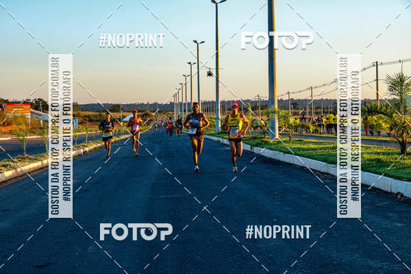 Buy your photos of the eventMEIA MARATONA DO CIOPAER VOANDO BAIXO on Fotop