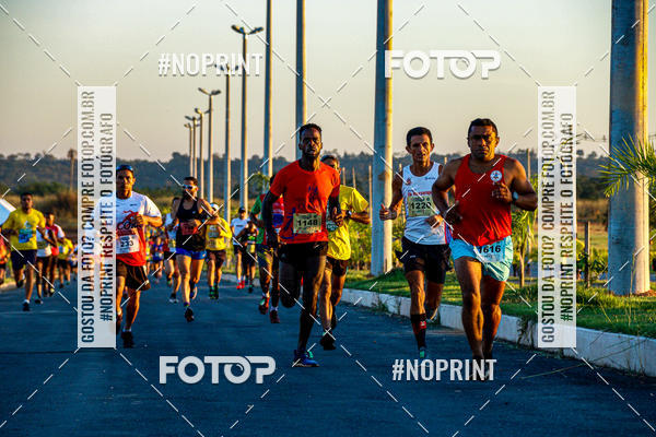 Buy your photos of the eventMEIA MARATONA DO CIOPAER VOANDO BAIXO on Fotop