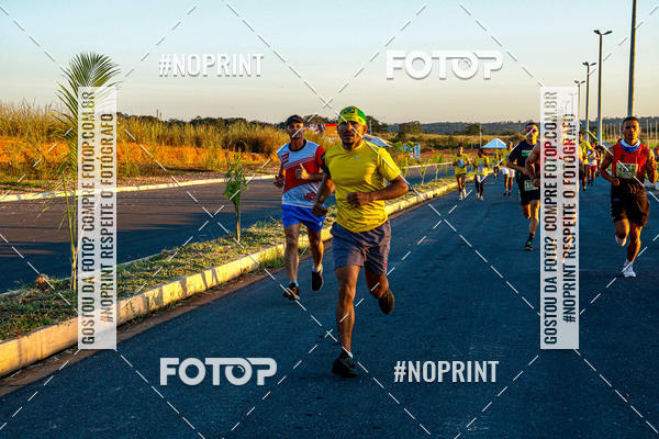 Buy your photos of the eventMEIA MARATONA DO CIOPAER VOANDO BAIXO on Fotop