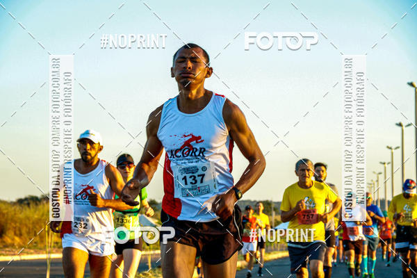 Buy your photos of the eventMEIA MARATONA DO CIOPAER VOANDO BAIXO on Fotop