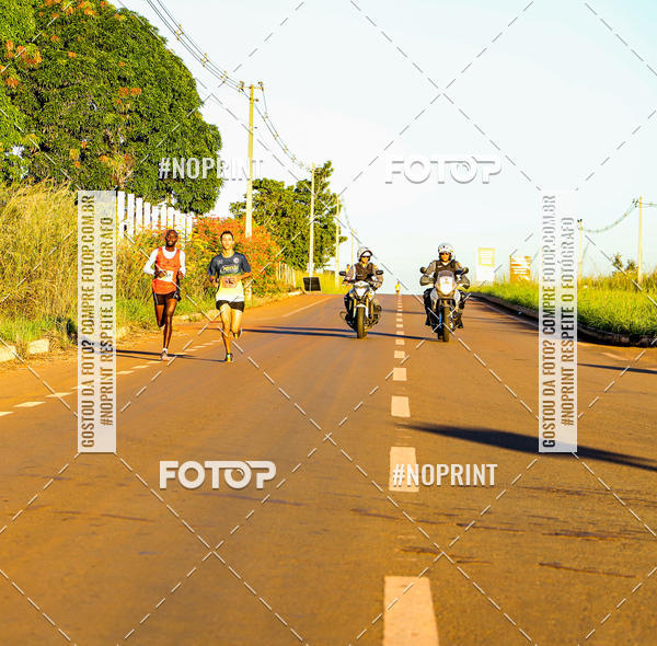 Buy your photos of the eventMEIA MARATONA DO CIOPAER VOANDO BAIXO on Fotop
