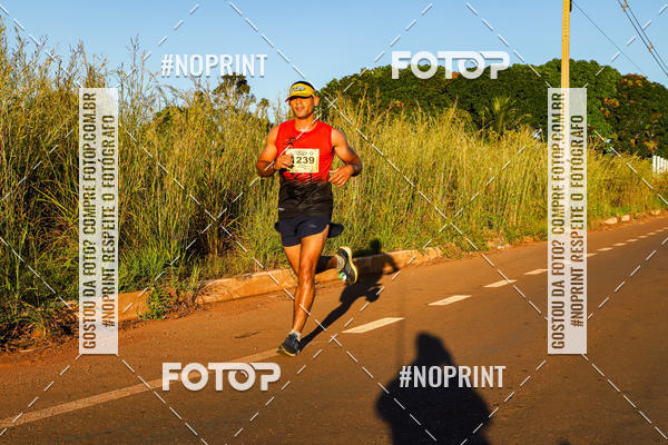 Buy your photos of the eventMEIA MARATONA DO CIOPAER VOANDO BAIXO on Fotop