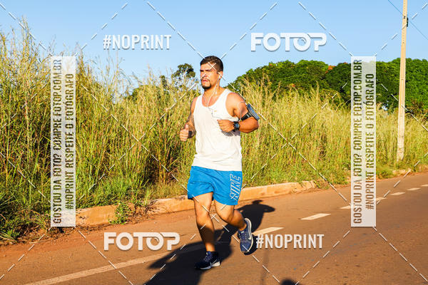 Buy your photos of the eventMEIA MARATONA DO CIOPAER VOANDO BAIXO on Fotop