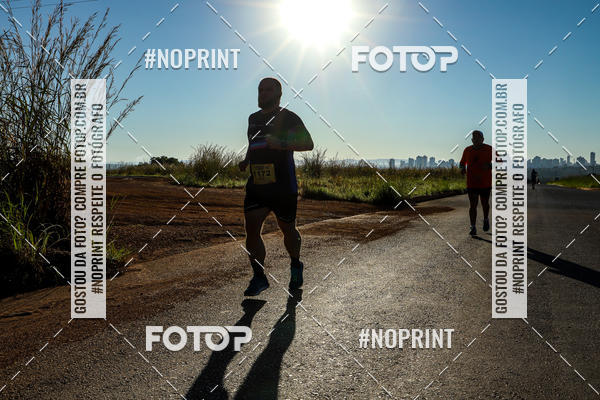 Buy your photos of the eventMEIA MARATONA DO CIOPAER VOANDO BAIXO on Fotop