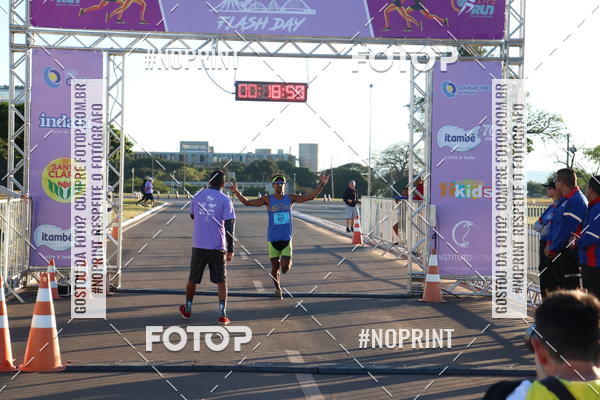 Buy your photos of the eventFlash Day Run on Fotop