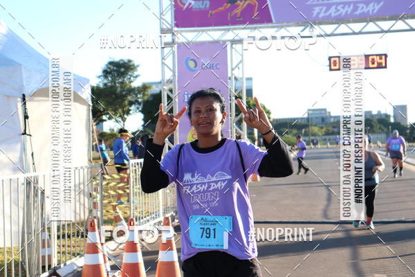 Buy your photos of the eventFlash Day Run on Fotop