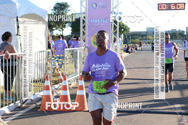 Buy your photos of the eventFlash Day Run on Fotop