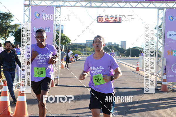 Buy your photos of the eventFlash Day Run on Fotop