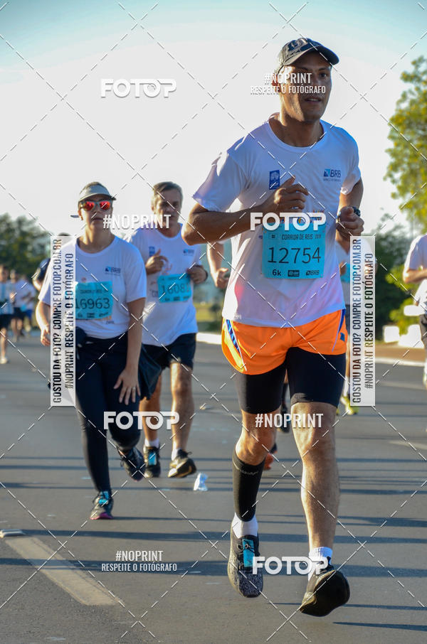 Buy your photos of the event49 CORRIDA DE REIS DO DISTRITO FEDERAL on Fotop