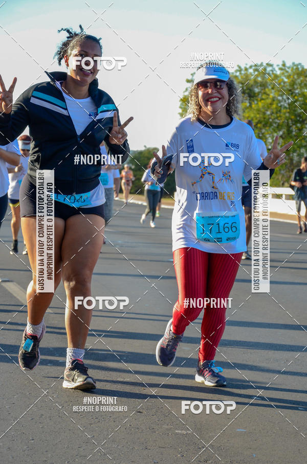 Buy your photos of the event49 CORRIDA DE REIS DO DISTRITO FEDERAL on Fotop