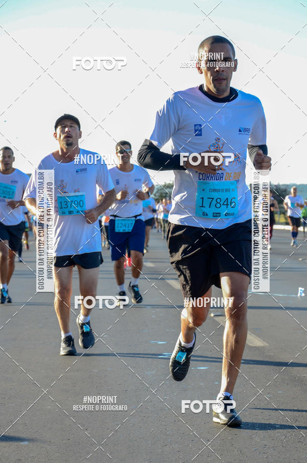 Buy your photos of the event49 CORRIDA DE REIS DO DISTRITO FEDERAL on Fotop