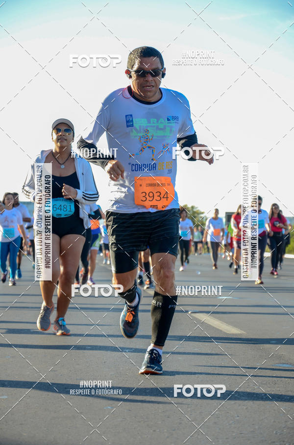 Buy your photos of the event49 CORRIDA DE REIS DO DISTRITO FEDERAL on Fotop