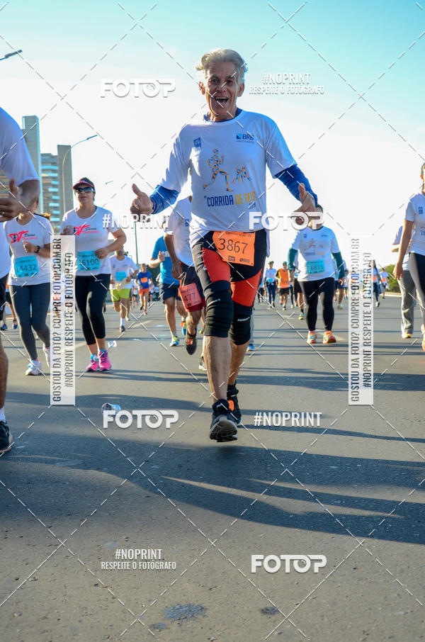 Buy your photos of the event49 CORRIDA DE REIS DO DISTRITO FEDERAL on Fotop