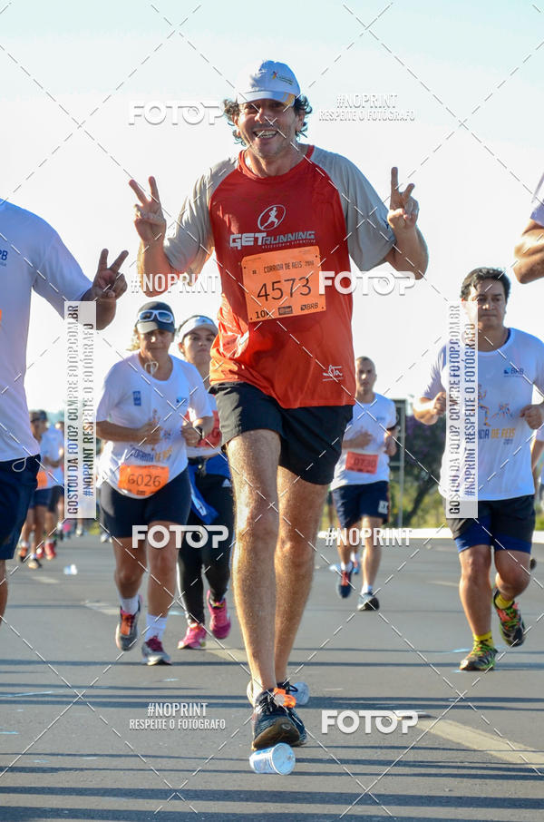Buy your photos of the event49 CORRIDA DE REIS DO DISTRITO FEDERAL on Fotop
