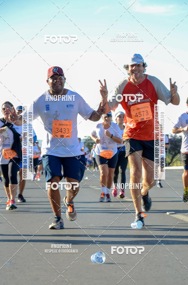 Buy your photos of the event49 CORRIDA DE REIS DO DISTRITO FEDERAL on Fotop
