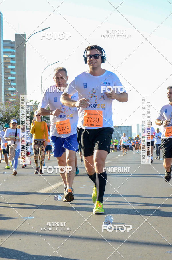 Buy your photos of the event49 CORRIDA DE REIS DO DISTRITO FEDERAL on Fotop