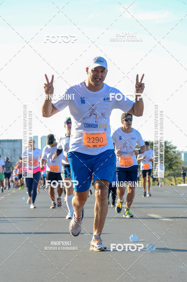 Buy your photos of the event49 CORRIDA DE REIS DO DISTRITO FEDERAL on Fotop