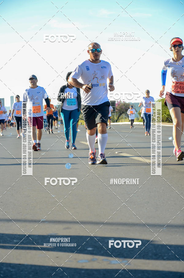 Buy your photos of the event49 CORRIDA DE REIS DO DISTRITO FEDERAL on Fotop