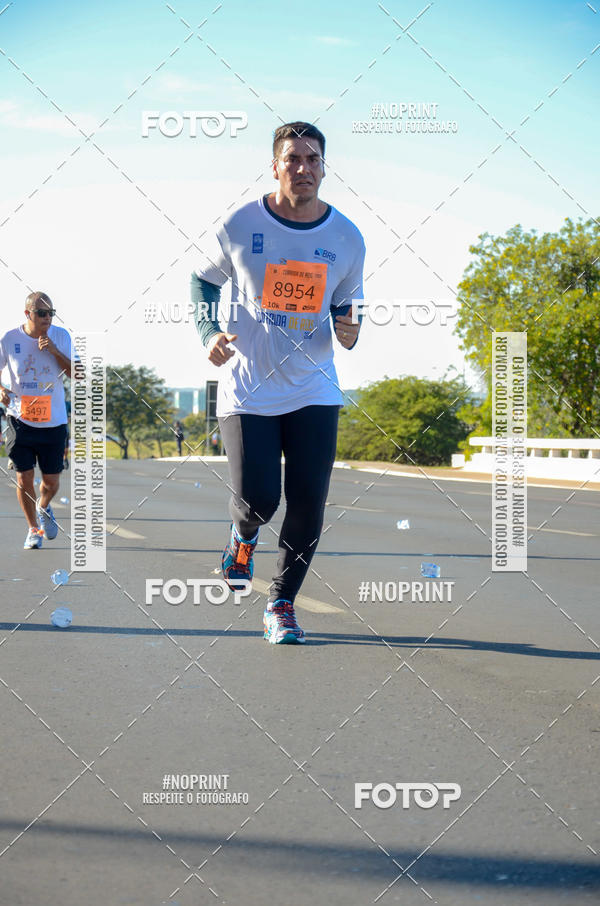 Buy your photos of the event49 CORRIDA DE REIS DO DISTRITO FEDERAL on Fotop