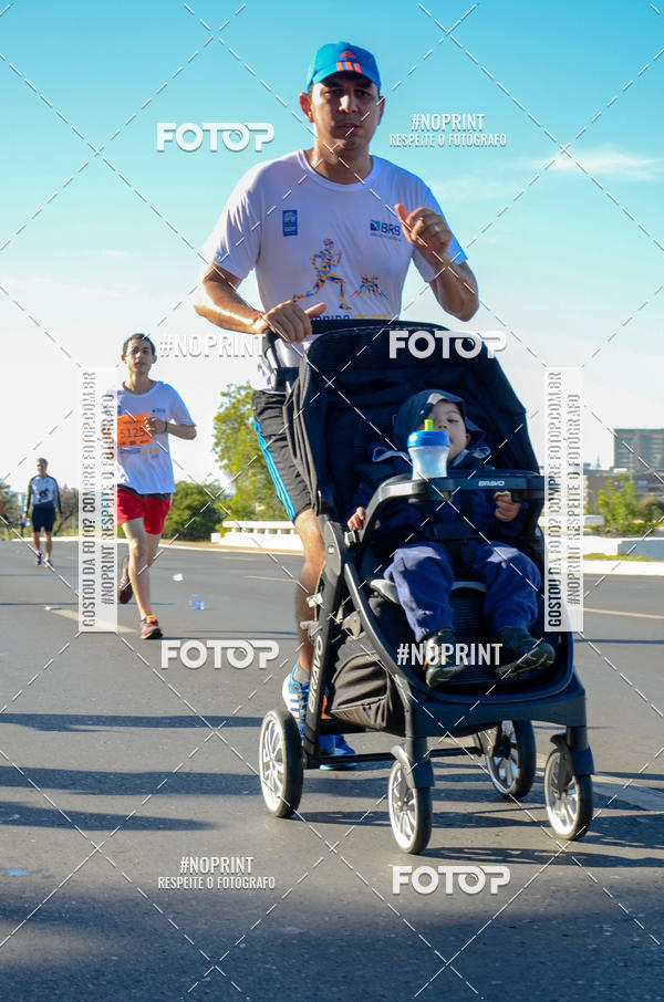 Buy your photos of the event49 CORRIDA DE REIS DO DISTRITO FEDERAL on Fotop