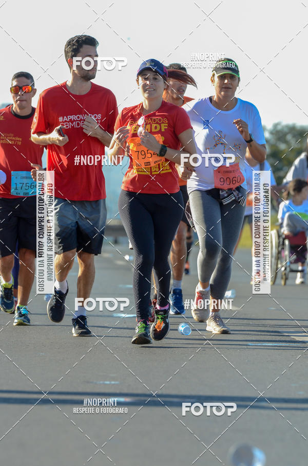 Buy your photos of the event49 CORRIDA DE REIS DO DISTRITO FEDERAL on Fotop