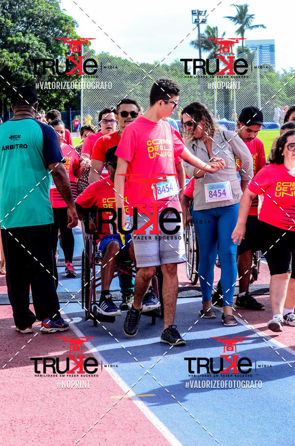 Buy your photos of the eventCorrida de Rua Unifor on Fotop