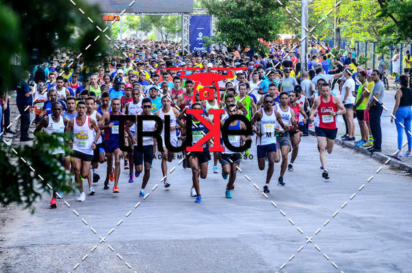 Buy your photos of the eventCorrida de Rua Unifor on Fotop