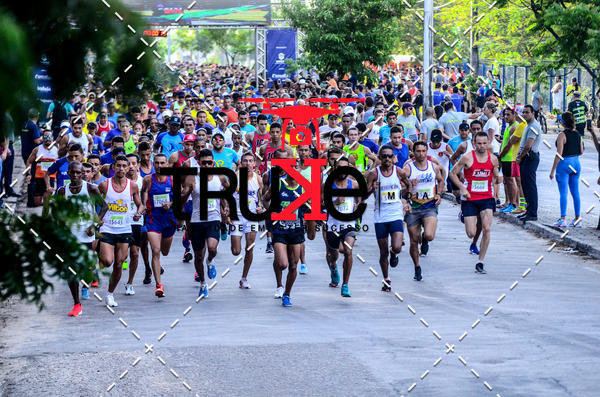 Buy your photos of the eventCorrida de Rua Unifor on Fotop