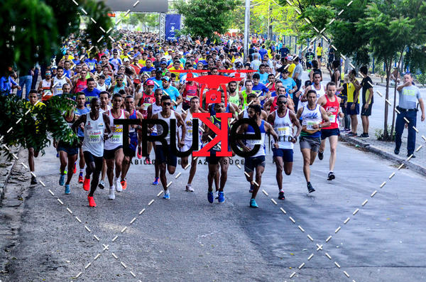 Buy your photos of the eventCorrida de Rua Unifor on Fotop
