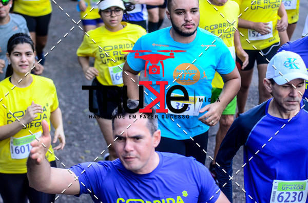 Buy your photos of the eventCorrida de Rua Unifor on Fotop