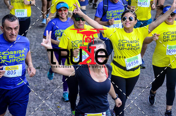 Buy your photos of the eventCorrida de Rua Unifor on Fotop