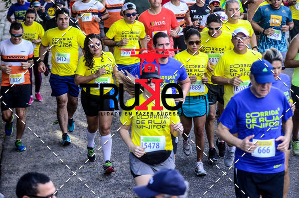 Buy your photos of the eventCorrida de Rua Unifor on Fotop