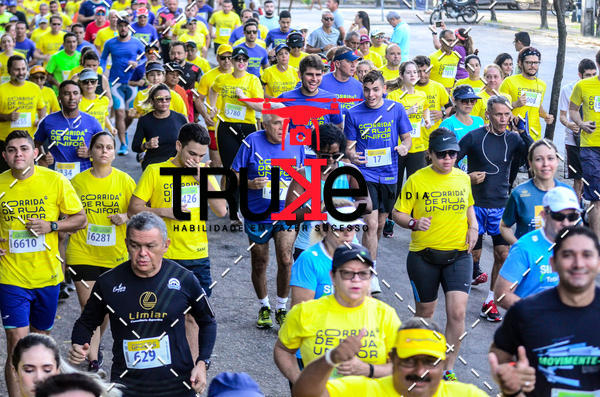 Buy your photos of the eventCorrida de Rua Unifor on Fotop